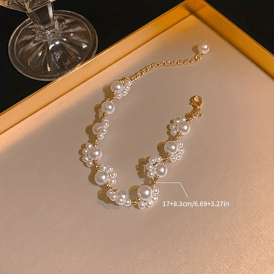 1pc Elegante Branco Falso Pérolas Contas Pulseira Frisada Simples Liga De Zinco Luxo Versátil Mão Decoração