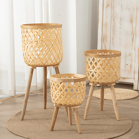 Vasos e cestos de flores feitos à mão - adicione um toque de beleza nórdica à sua sala de estar!