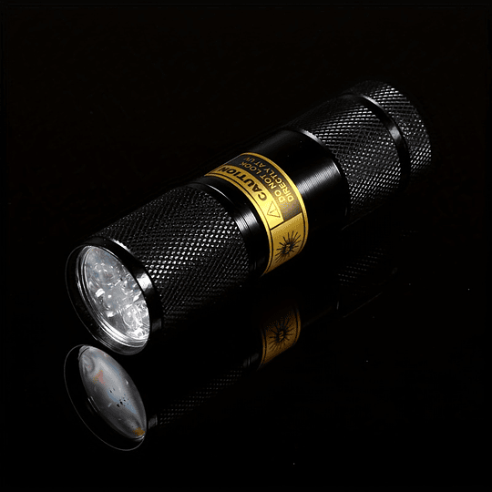 9 LED de luz ultravioleta 395-400nm Lanterna LED UV, mini tocha para curar a identificação de minério de dinheiro Detector de alimentos mofados, manchas de animais de estimação domésticos Ver