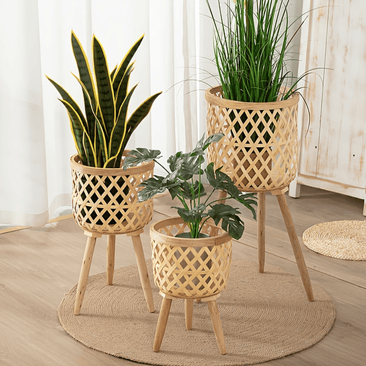 Vasos e cestos de flores feitos à mão - adicione um toque de beleza nórdica à sua sala de estar!
