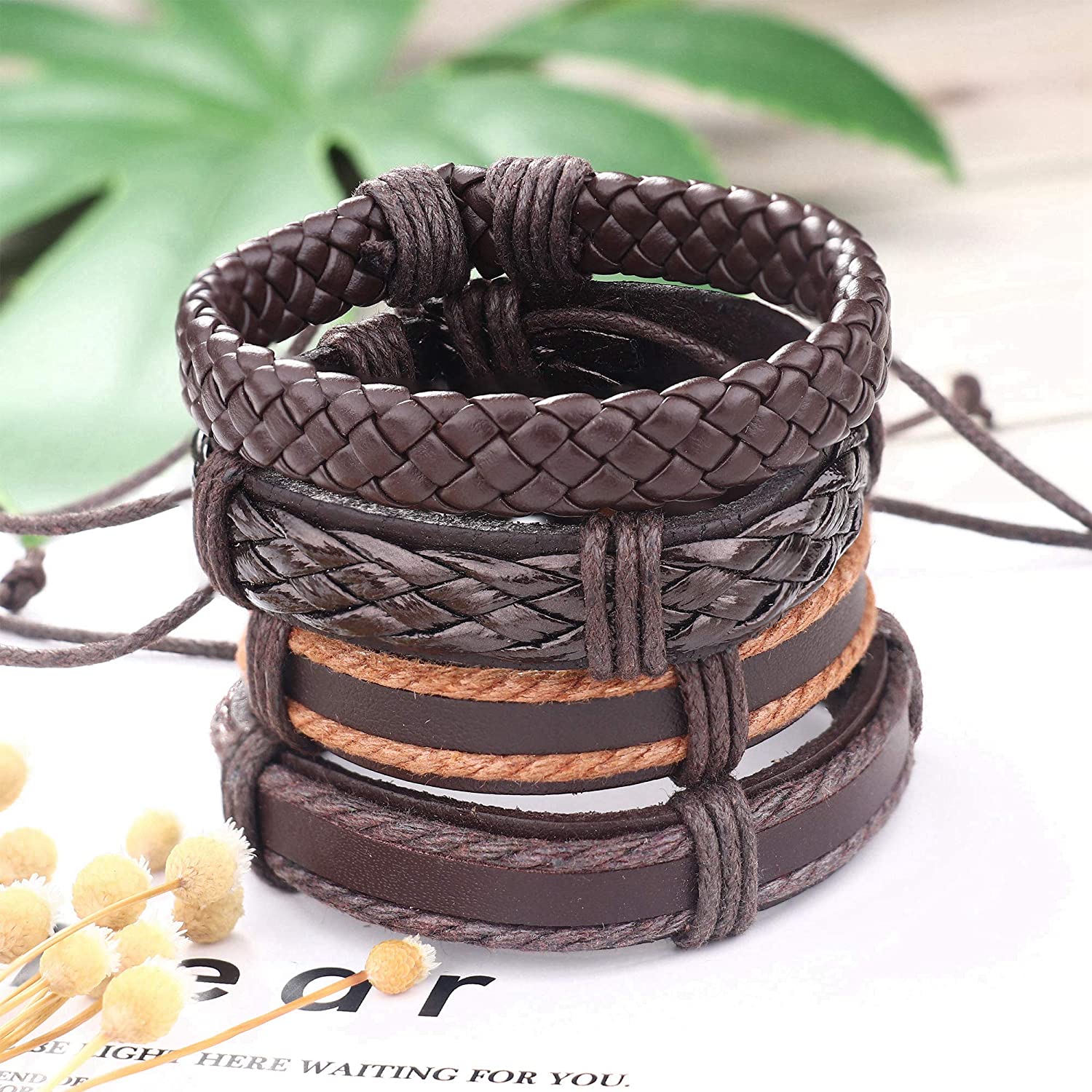 24 Peças pulseiras de couro entrançado para homens conjunto de envoltório de punho com contas de madeira castanho preto ajustável, Madeira Cânhamo Couro